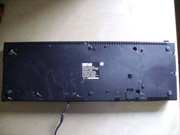photo d'illustration pour le tutoriel: Changer la courroie du lecteur de disquettes Amstrad CPC 6128